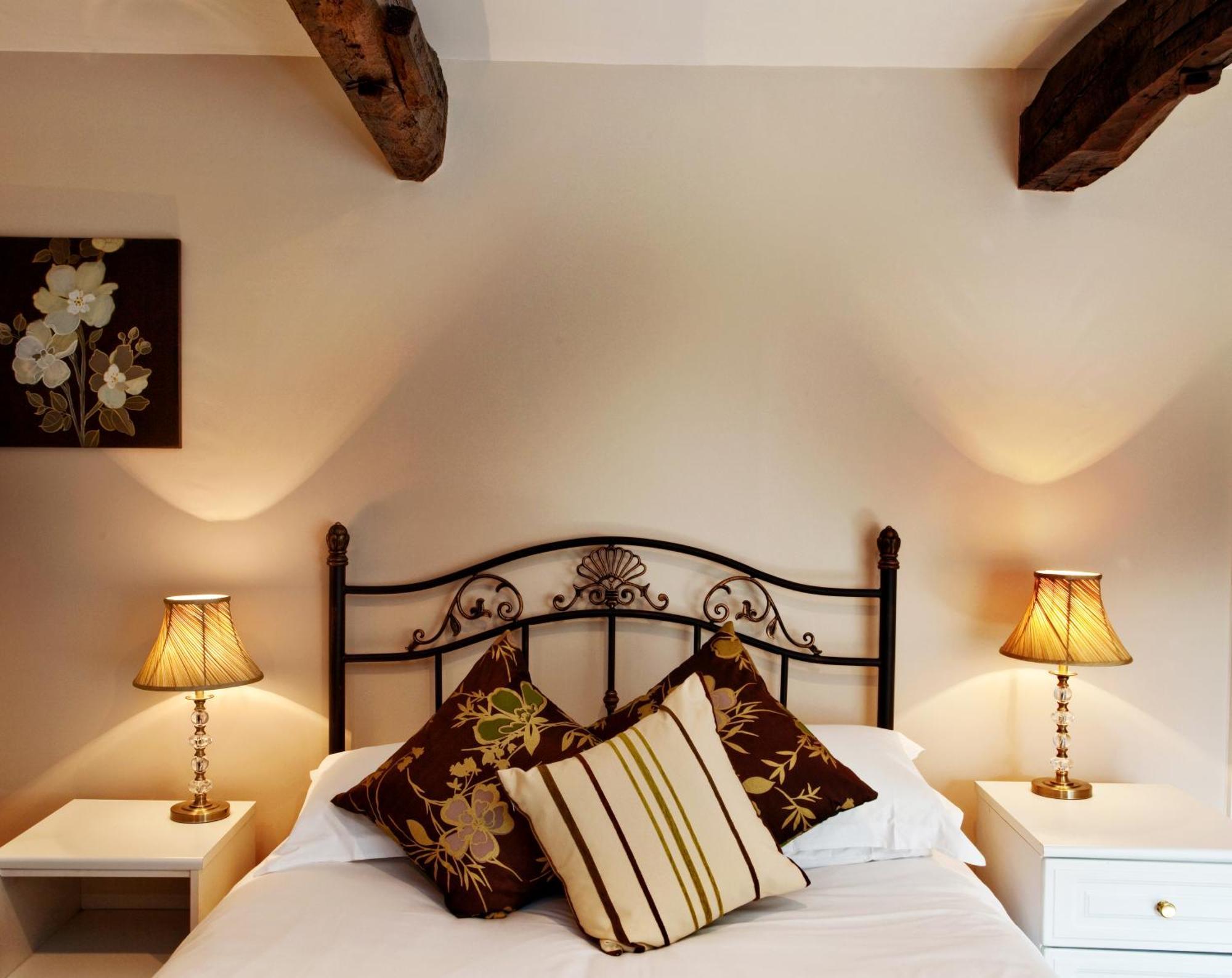 Waterton Park Hotel Уейкфийлд Екстериор снимка